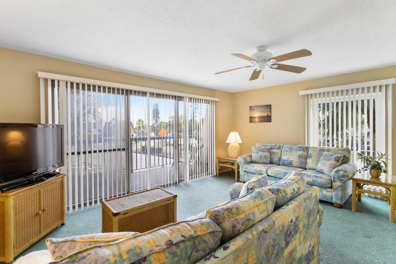Gulf Gate Resort By Travel Resort Services St. Pete Beach Exterior foto