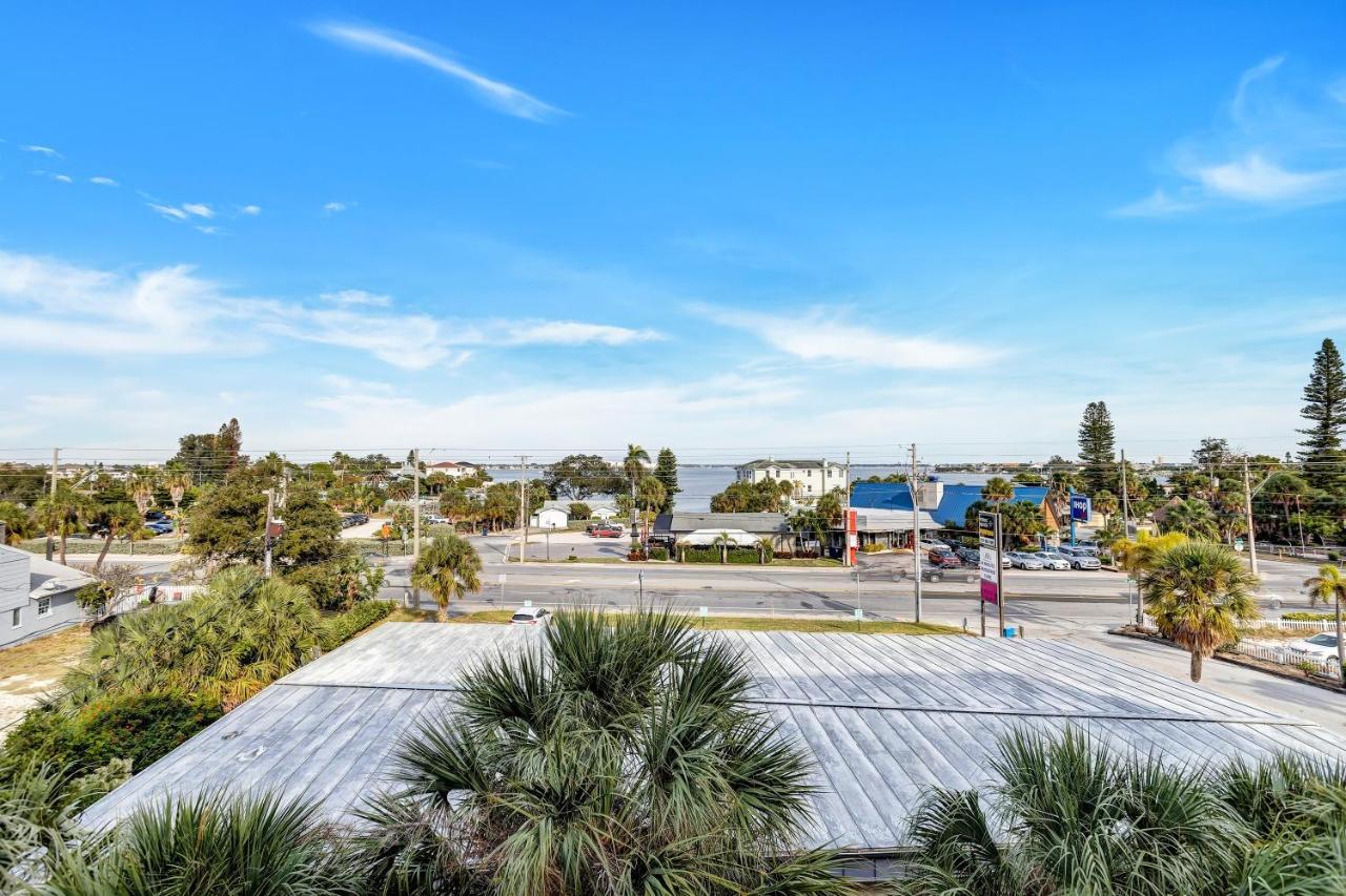Gulf Gate Resort By Travel Resort Services St. Pete Beach Exterior foto